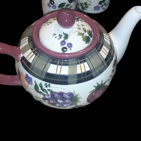 Kitchen serveware - Picture 2 of 4